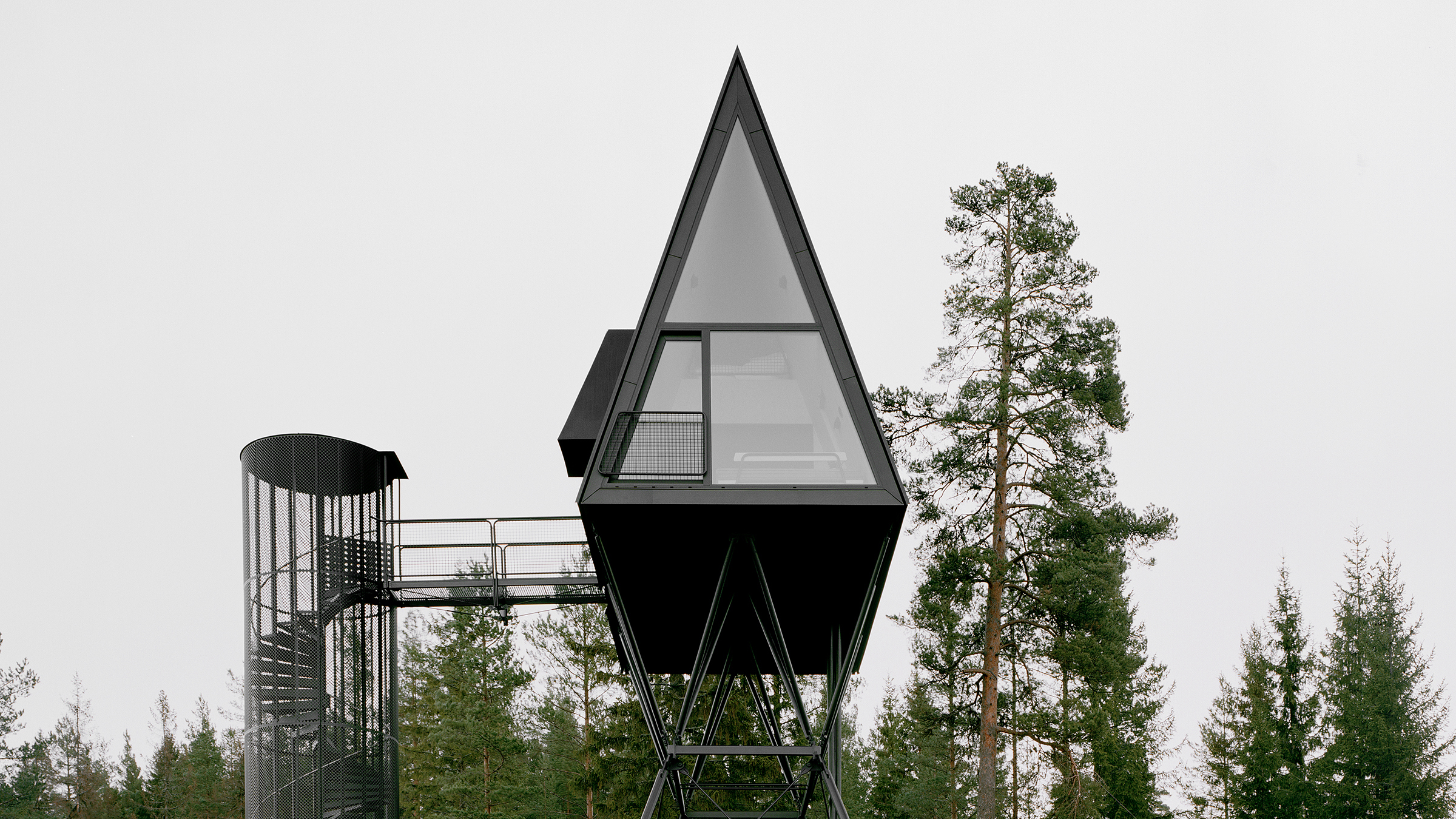 espen-surnevik-PAN-cabins-16-9